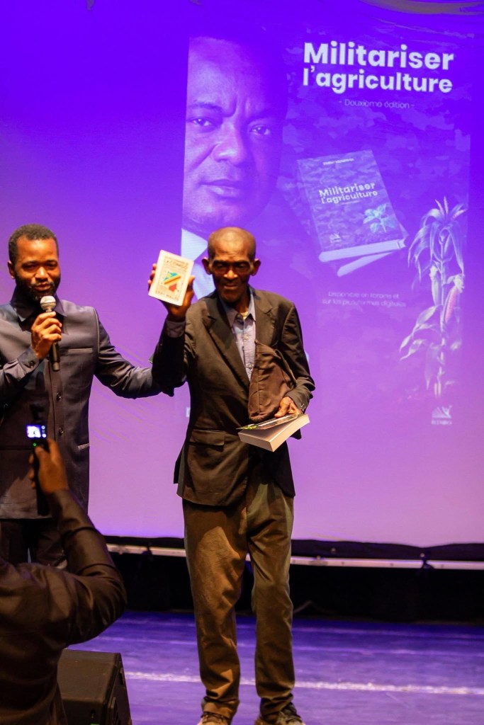 Eddy Malou à la 9e Grande rentrée littéraire de Kinshasa